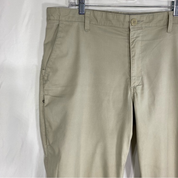 Dockers Men’s 38/28 Pacific On-The-Go Stretch Khaki D2 Straight FlatFront Pants - Picture 3 of 11